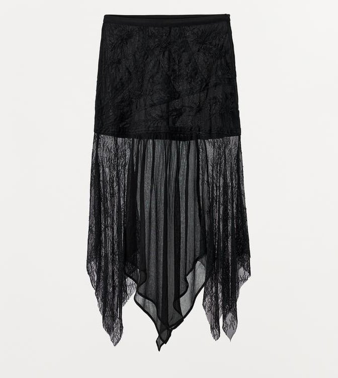 Per look sensuali e femminili, punta tutto sulle Gonne trasparenti