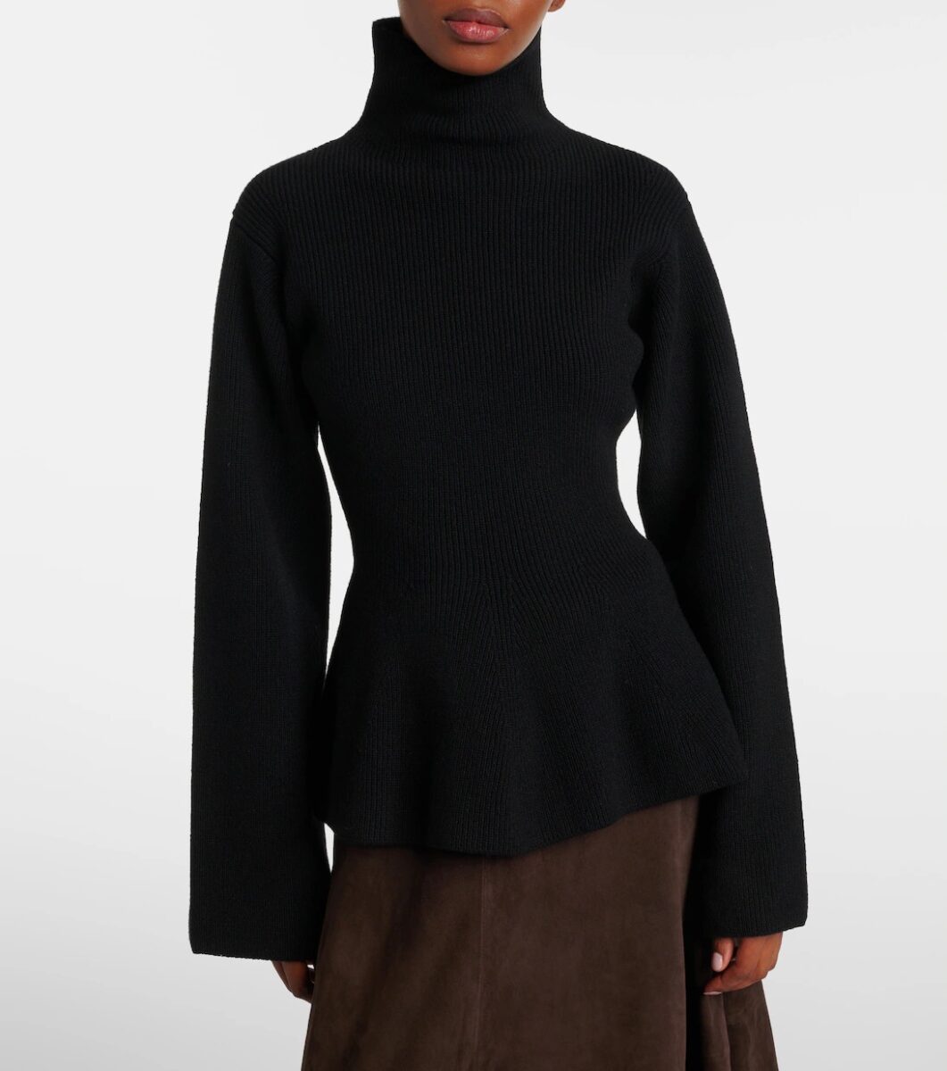 Passione Sweaters: qui i maglioni di tendenza da avere per l’Autunno 2025