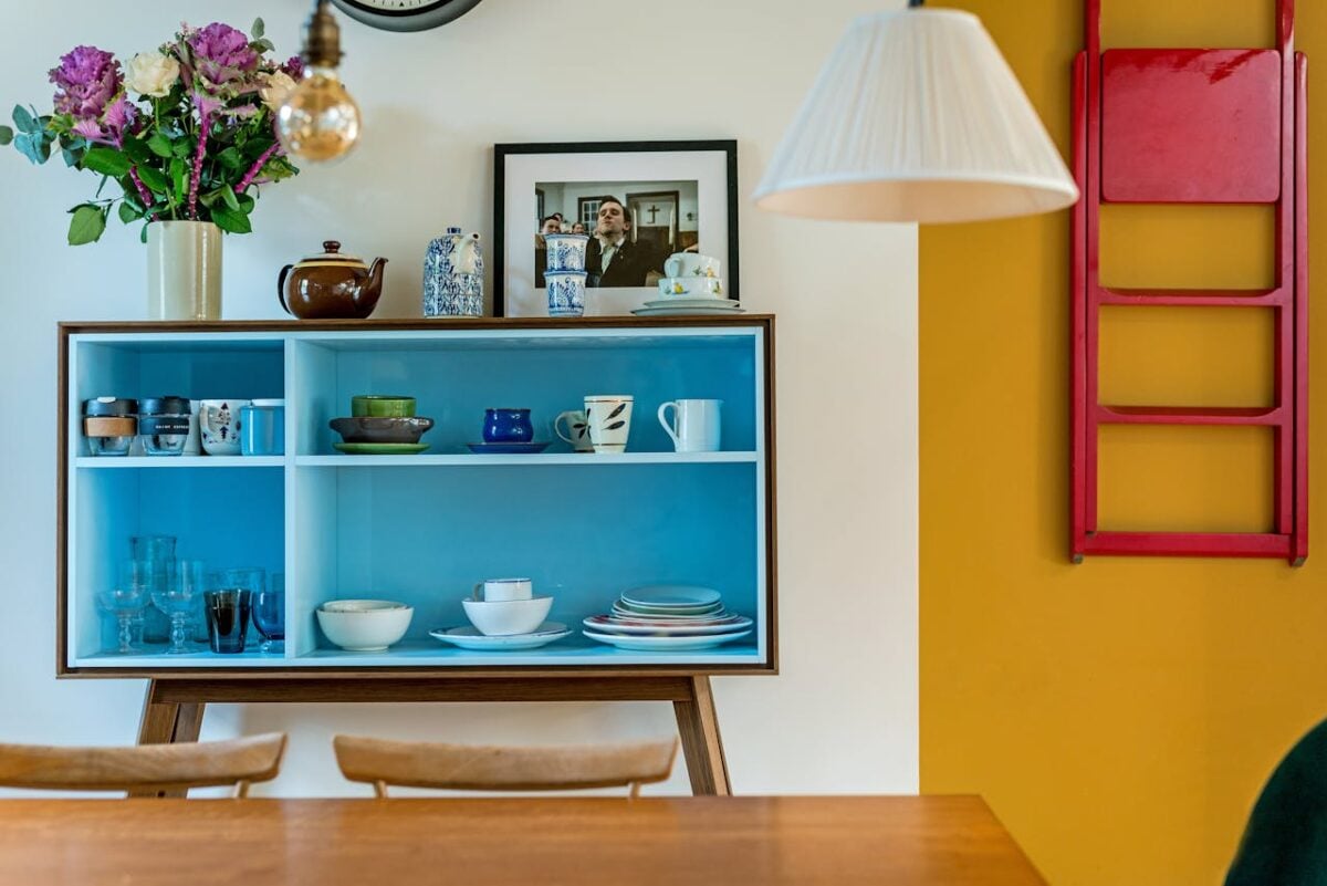 Il mix perfetto: come i dettagli vintage arricchiscono una casa moderna