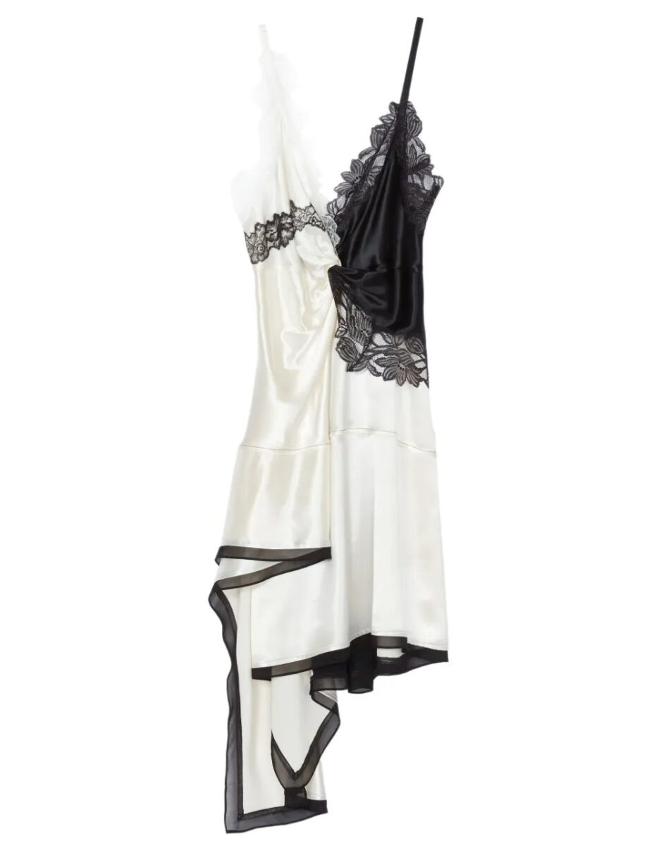 Lo Slip dress asimmetrico è il trend virale della nuova stagione