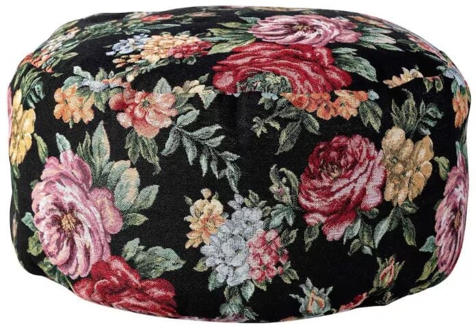 6 Pouf esclusivi H&M Home: dettagli di design che trasformano gli spazi