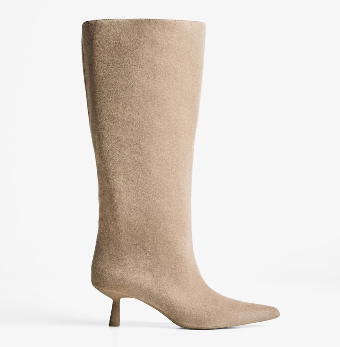 Gli Stivali kitten heels sono le It-Shoes di tendenza su cui investire ora