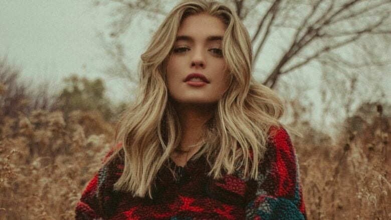 Capelli biondi autunno 2025: le tonalità di tendenza consigliate dagli Hair Stylist
