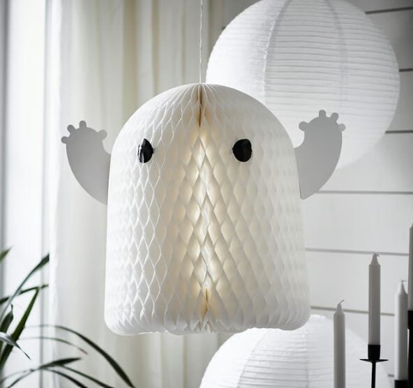 Halloween con stile: l’eleganza nordica della collezione KUSTFYR di IKEA Halloween con stile: l’eleganza nordica della collezione KUSTFYR di IKEA