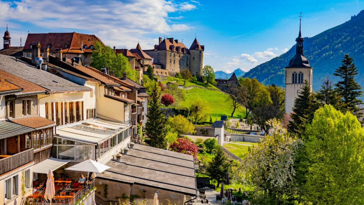 Il villaggio svizzero di Gruyères è la meta ideale per gli amanti del formaggio