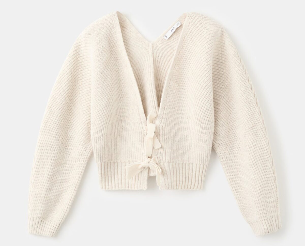 Questi Cardigan saranno gli alleati chic e cute dei nostri look autunnali Questi Cardigan saranno gli alleati chic e cute dei nostri look autunnali