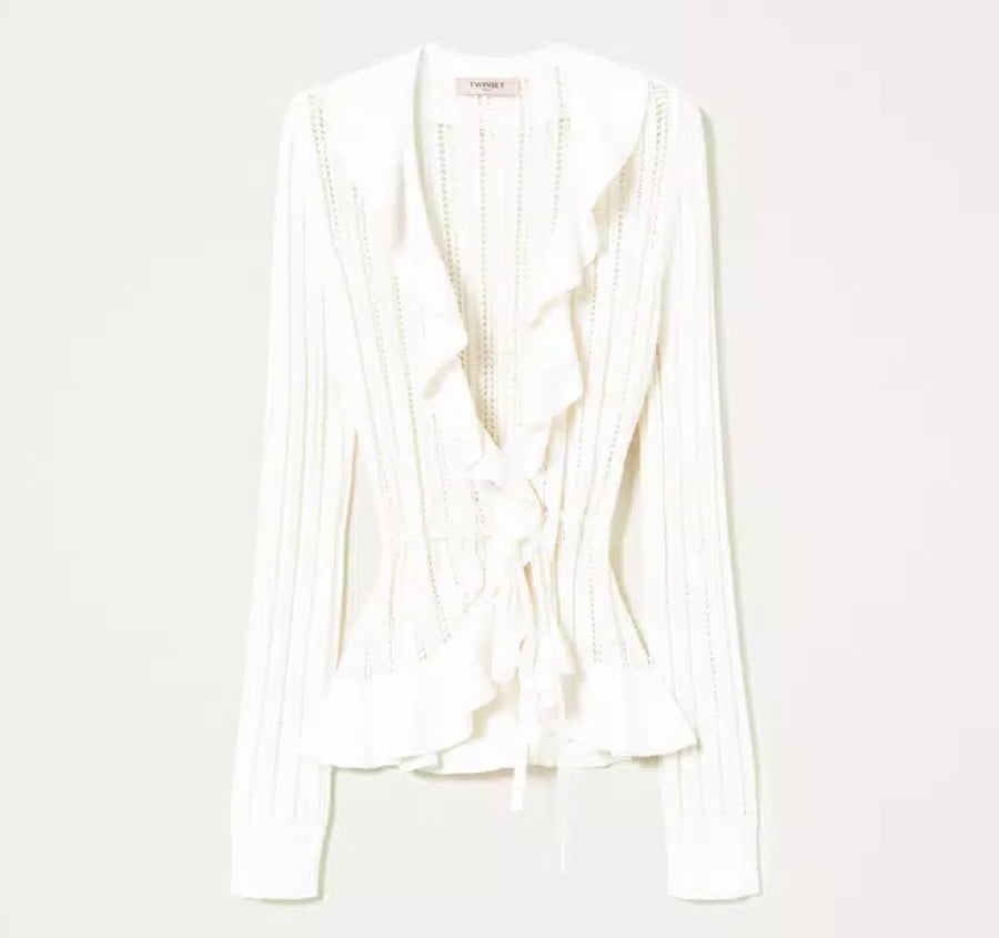 Fate spazio ai Cardigan con volant, feticcio della stagione fredda Fate spazio ai Cardigan con volant, feticcio della stagione fredda