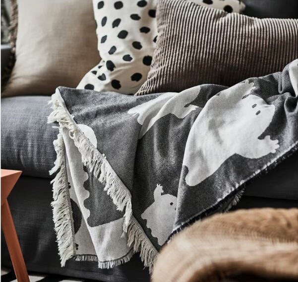 Halloween con stile: l’eleganza nordica della collezione KUSTFYR di IKEA Halloween con stile: l’eleganza nordica della collezione KUSTFYR di IKEA