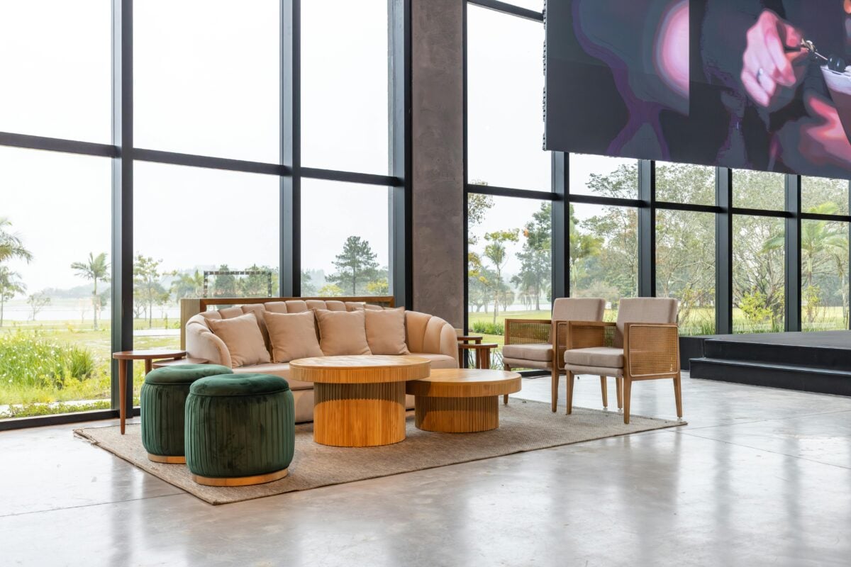 Tendenze Arredo 2026: il ritorno del design artigianale, scenografico e imperfetto Tendenze Arredo 2026: il ritorno del design artigianale, scenografico e imperfetto