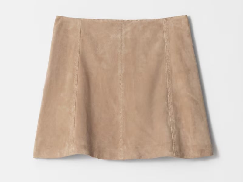 Gonna in suede, la fashion crush dell’Autunno in 5 modelli da avere subito!