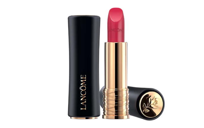 Come truccarsi per la Cena Aziendale di Natale: il make up semplice che ti farà brillare