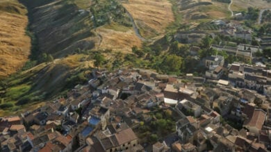Nel cuore della Sicilia si trova un piccolo borgo circondato da bellezze naturali mozzafiato