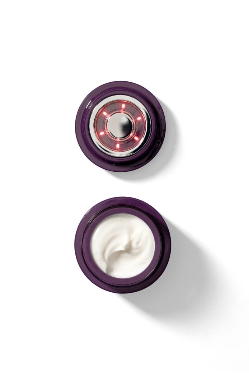 Skin before Christmas: la guida definitiva per arrivare al Natale con una pelle nuova, fresca e luminosa Skin before Christmas: la guida definitiva per arrivare al Natale con una pelle nuova, fresca e luminosa