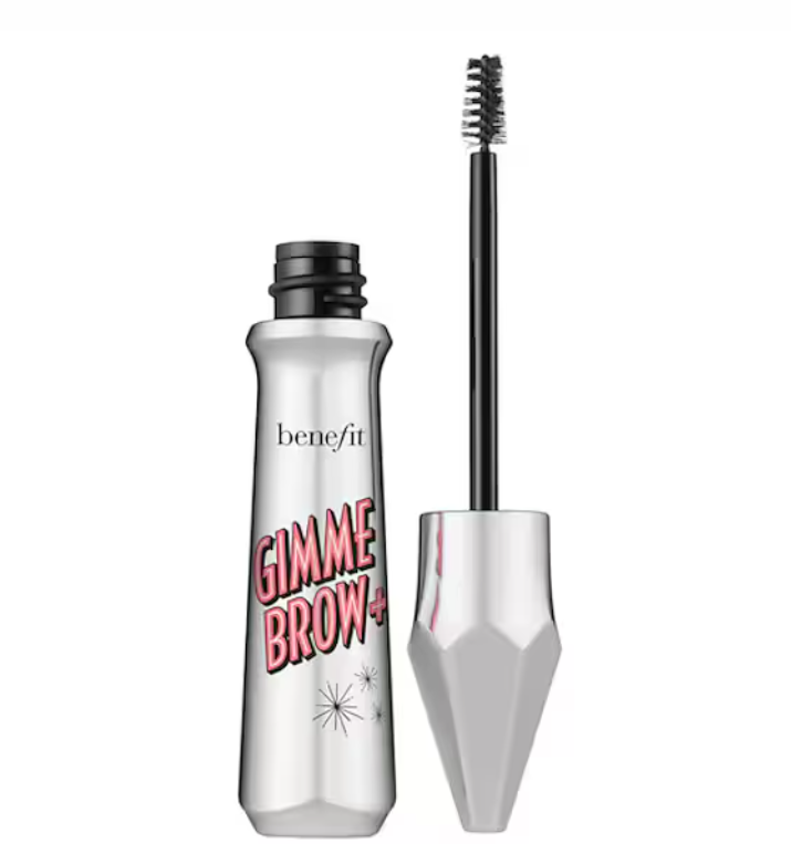 Come truccarsi per la Cena Aziendale di Natale: il make up semplice che ti farà brillare