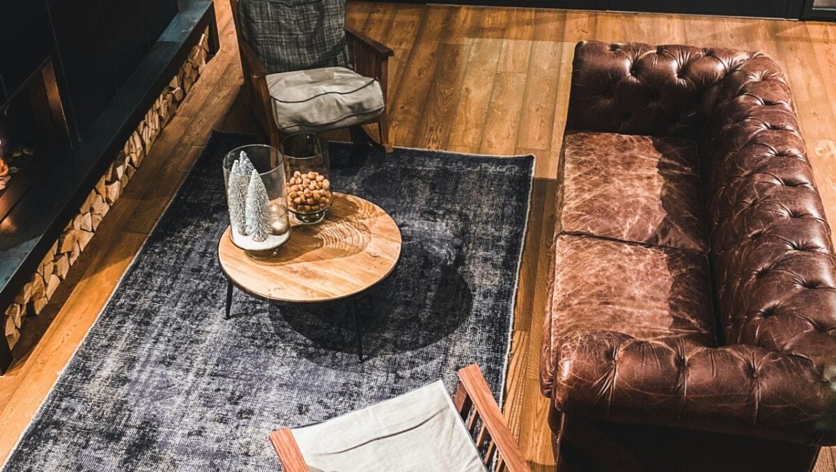 Decluttering e Organizzazione: prepara la casa alle feste, inizia ora senza stress! Decluttering e Organizzazione: prepara la casa alle feste, inizia ora senza stress!