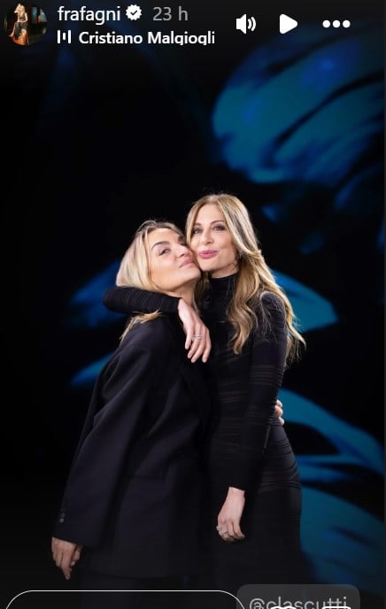 Francesca Fagnani, per la terza puntata di Belve lascia tutti senza fiato con l’abito nero dall’effetto ‘vedo-non vedo’