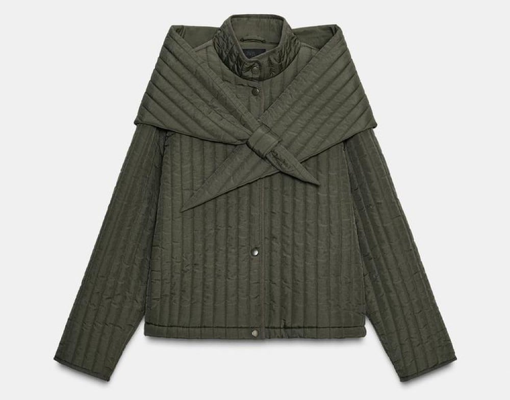 Lo Scarf Coat è tornato per restare! Qui i modelli più cool… Lo Scarf Coat è tornato per restare! Qui i modelli più cool…