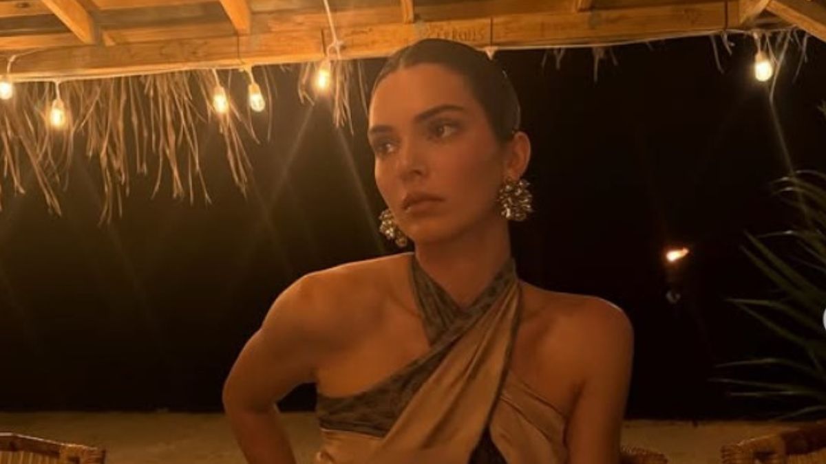 Kendall Jenner, cosa ha indossato per il suo 30° compleanno: Look glamour con party su una spiaggia privata Kendall Jenner, cosa ha indossato per il suo 30° compleanno: Look glamour con party su una spiaggia privata