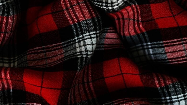 Plaid Manicure: il trend unghie invernale più chic e richiesto del momento!