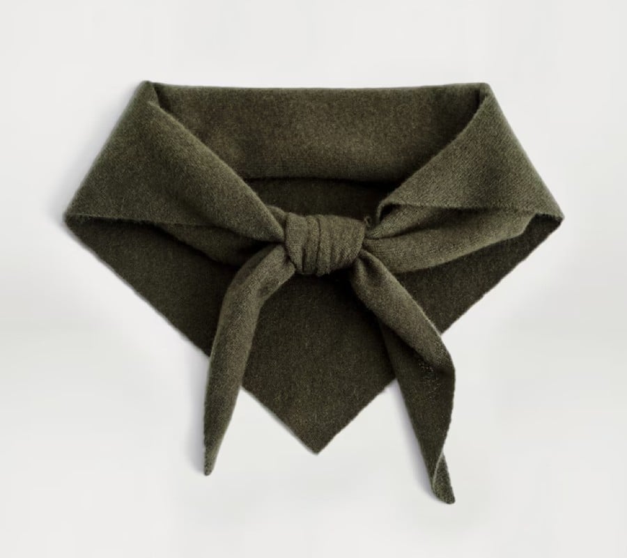 La Sciarpa è (sempre) un must have invernale irrinunciabile! Ecco i modelli di tendenza… La Sciarpa è (sempre) un must have invernale irrinunciabile! Ecco i modelli di tendenza…