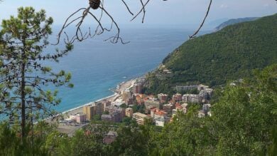 Questo borgo ligure è un viaggio da regalarsi a Natale tra ritmi lenti, sapori e atmosfere