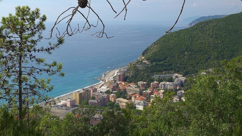 Questo borgo ligure è un viaggio da regalarsi a Natale tra ritmi lenti, sapori e atmosfere