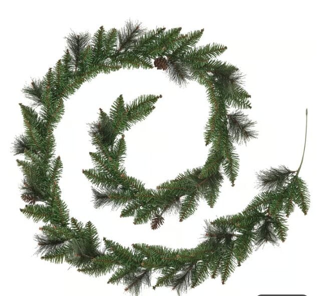 Decora il Balcone per il Natale con IKEA: idee creative per uno spazio outdoor che conquista Decora il Balcone per il Natale con IKEA: idee creative per uno spazio outdoor che conquista