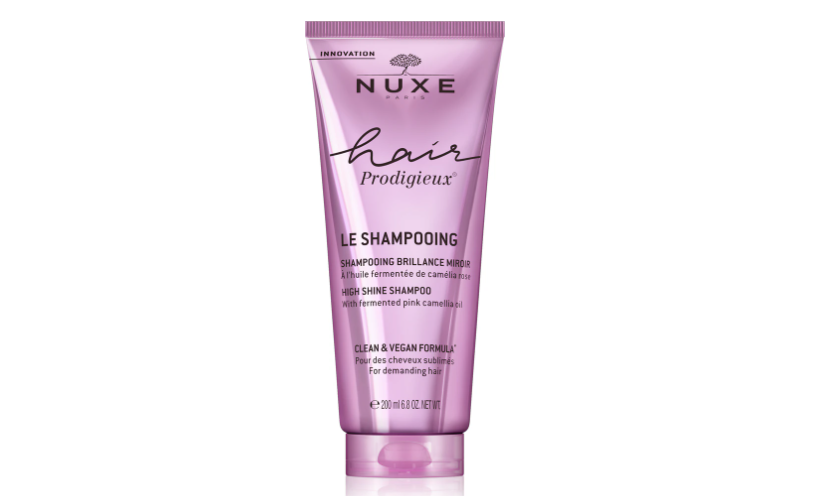 Shampoo Gloss: il segreto per Capelli sani e lucenti a Natale Shampoo Gloss: il segreto per Capelli sani e lucenti a Natale