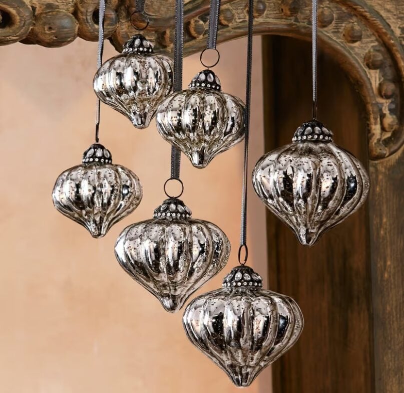 Decorazioni di Natale Loberon: idee chic per una casa elegante e dal fascino autentico