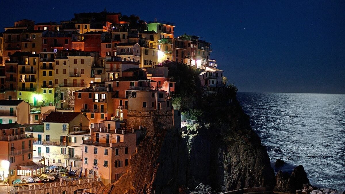 In questo Borgo Ligure si trova il presepe più grande del Mondo: una bellezza da record! In questo Borgo Ligure si trova il presepe più grande del Mondo: una bellezza da record!