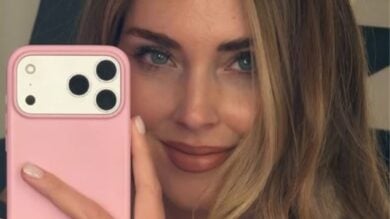 Chiara Ferragni, anche con il freddo non rinuncia allo stile più trendy e glamour con il teddy coat must have di stagione!