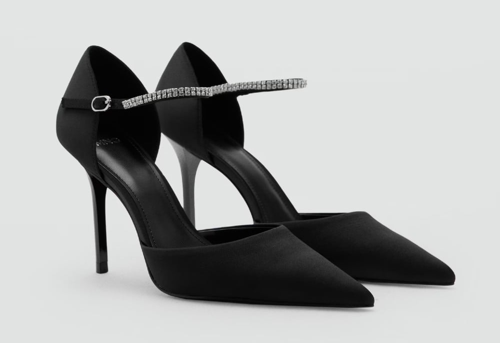 Una guida alle party shoes di Natale per look romantici e femminili