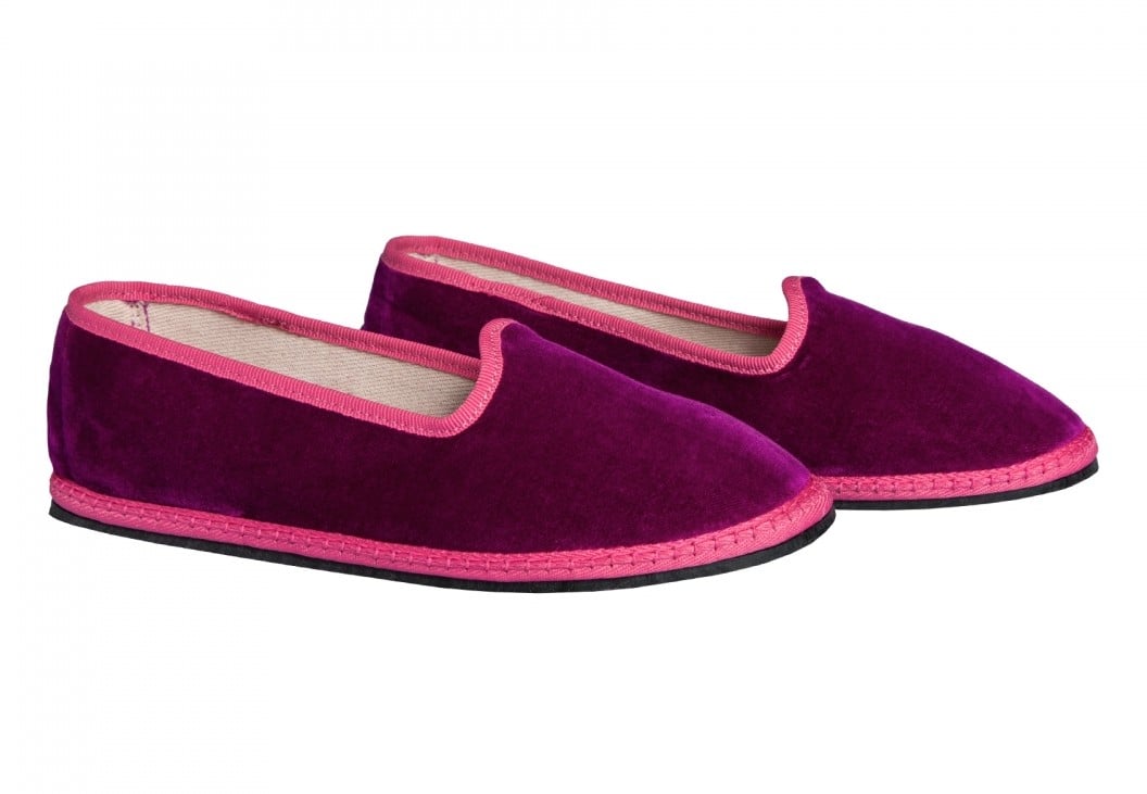 Natale 2025: 5 regali moda per le amiche che hanno già tutto! Natale 2025: 5 regali moda per le amiche che hanno già tutto!