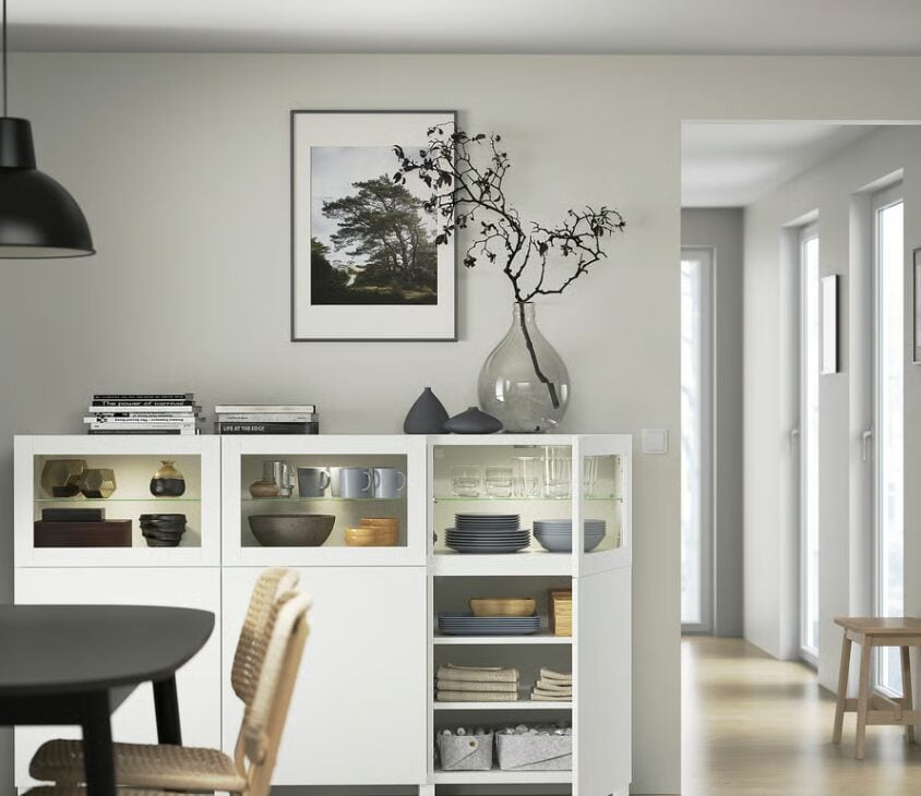 Pantone 2026 Cloud Dancer: come arredare la casa con il nuovo bianco naturale che illumina gli interni Pantone 2026 Cloud Dancer: come arredare la casa con il nuovo bianco naturale che illumina gli interni