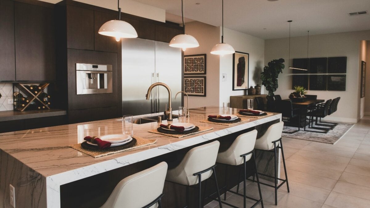 Cucine 2026, come cambia l’isola: i consigli degli interior designer Cucine 2026, come cambia l’isola: i consigli degli interior designer