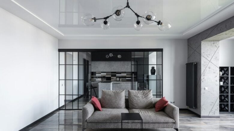 Illuminazione 2026: perché le lampade sospese oversize sostituiranno i faretti