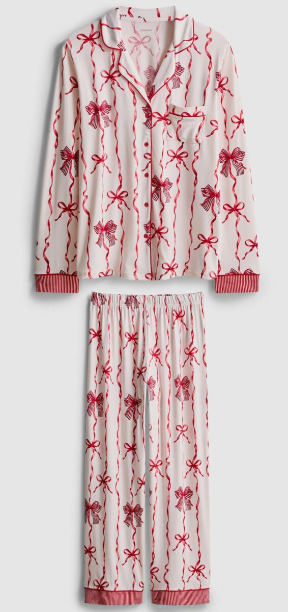 Pigiama: ecco i più cute e simpatici per lasciarti coccolare nei giorni di festa! Pigiama: ecco i più cute e simpatici per lasciarti coccolare nei giorni di festa!