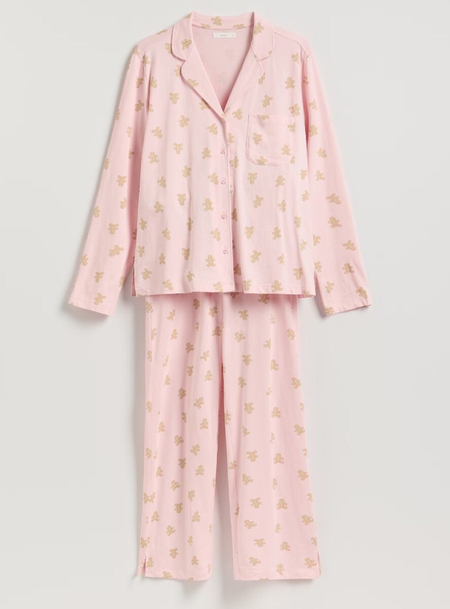 Pigiama: ecco i più cute e simpatici per lasciarti coccolare nei giorni di festa! Pigiama: ecco i più cute e simpatici per lasciarti coccolare nei giorni di festa!