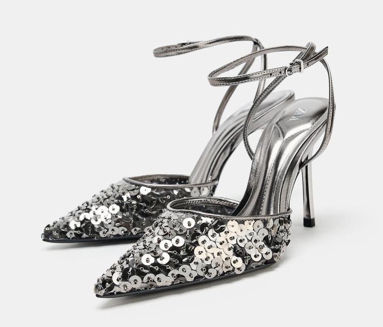 Una guida alle party shoes di Natale per look romantici e femminili