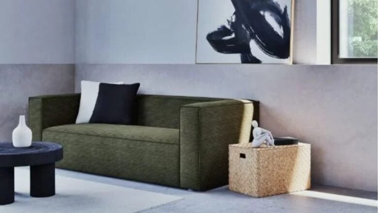 Velluto a coste negli interni 2026: il tessuto che ridisegna comfort ed estetica della casa