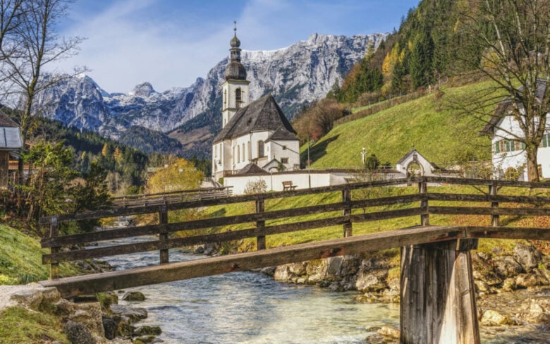 Un villaggio tra le Alpi bavaresi dove trascorrere un Inverno unico e indimenticabile