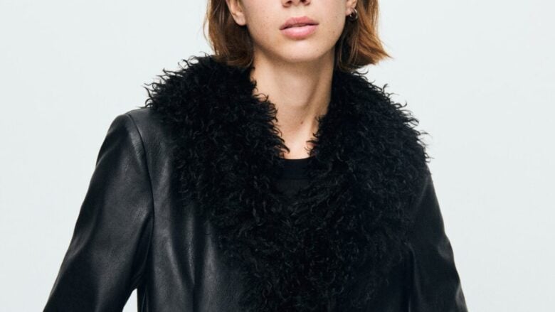 Rock e femminile: il Cappotto in pelle è il must cool del momento