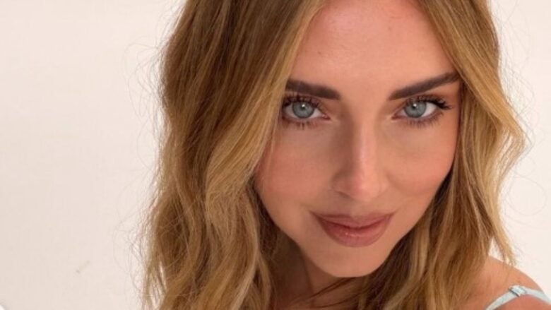 Chiara Ferragni anticipa la primavera con due Look cool e trendy: saranno i nuovi must di stagione!