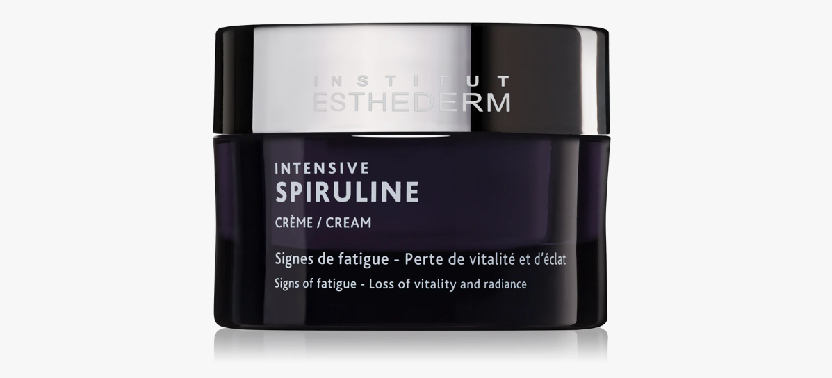 Sembri sempre stanca? Pelle grigia e segnata? Il segreto per un viso radioso è in questa lista!