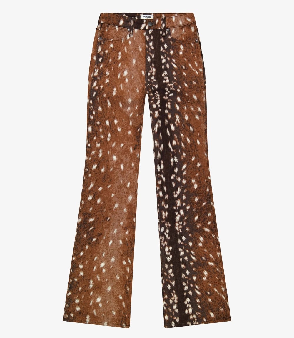 Stampa Bambi, il motivo animalier più trendy dell’inverno 2026: scopri qui capi e accessori Stampa Bambi, il motivo animalier più trendy dell’inverno 2026: scopri qui capi e accessori