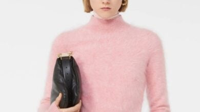 Le maglie in cashmere sono tutto ciò di cui abbiamo bisogno per affrontare i mesi più freddi