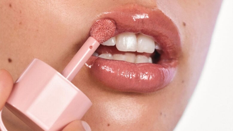 Tendenze Make Up Primavera 2026: i prodotti da acquistare ora per un perfetto trucco di mezza stagione