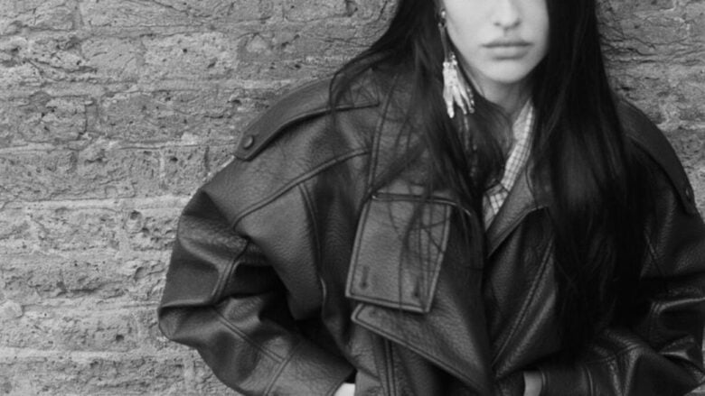 Ecco perché questa Giacca firmata Zara è il pezzo statement da avere ora…