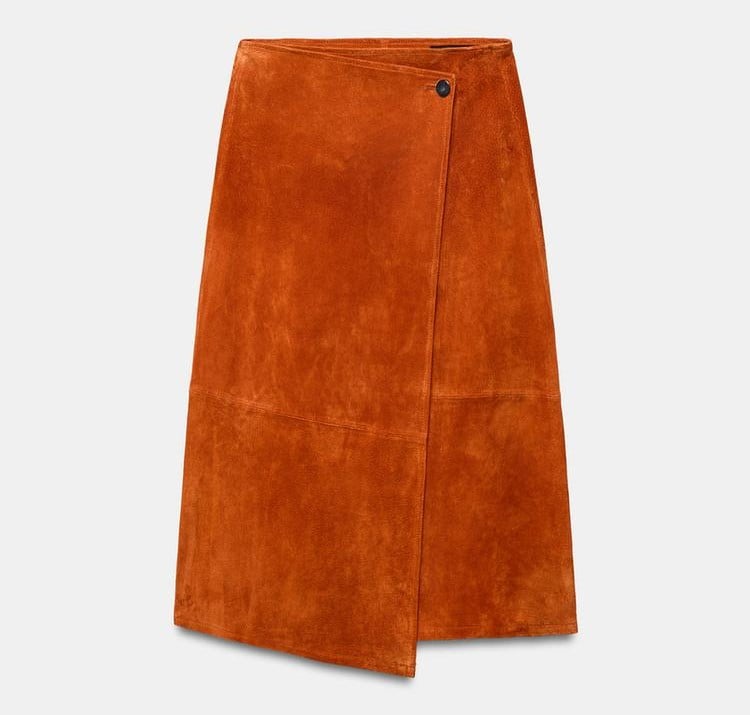 Sono firmati Zara i capi e gli accessori in camoscio più desiderati della stagione!