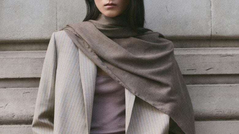 E’ firmato Mango il completo tailleur pratico e raffinato da avere questa stagione!